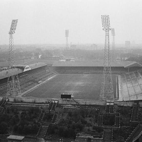 Newcastle v Man United (1972): The Red Army's Worst Day? newcastle st james park 1970s